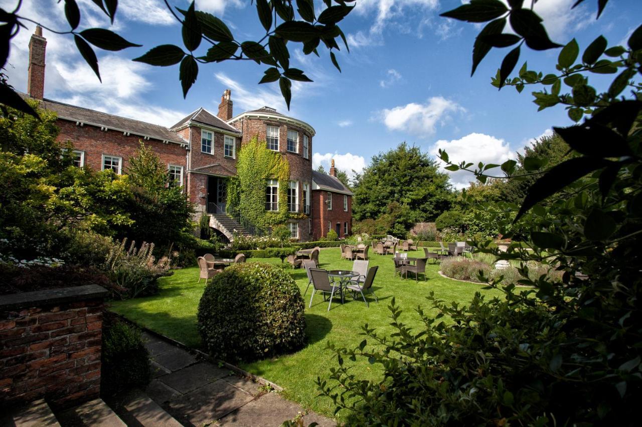 Grays Court 4*
